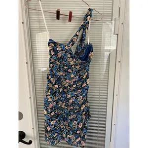 MORE TO‎ COME Maggie Twist Mini Dress in Blue Floral size M NWT thumbnail 9