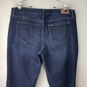 LEE Blue Jeans Womens Size 20 L Long Stretch Dark Wash Denim Straight 38X30 thumbnail 3