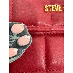 Steve Madden Red Quilted Faux‎ Leather Crossbody Wallet Bag Gold Hardware thumbnail 5