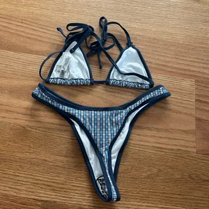Frankie’s bikinis set thumbnail 4