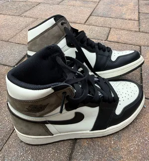Jordan 1 Retro High thumbnail 1