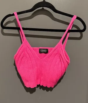 Cider Pink Ribbed V-Neck Cropped Camisole thumbnail 1