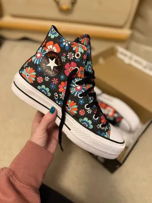 Converse floral print platform high top  thumbnail 2