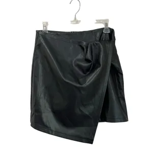 Vero Moda Faux Leather Mini Skirt Size S Black Wrap‎ Style Y2K Grunge thumbnail 2
