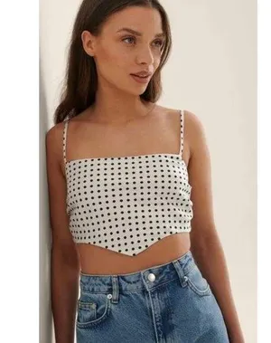 NA-KD Back Smocked Mini Top size 8 thumbnail 1