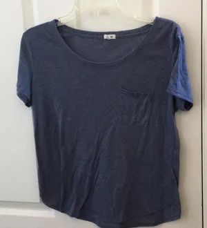 FINAL MARKDOWN Ladies garage brand tee medium thumbnail 1