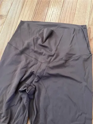 Offline By Aerie 7/8 Chocolate Brown Leggings Medium Earthy Minimalist Pilates thumbnail 2