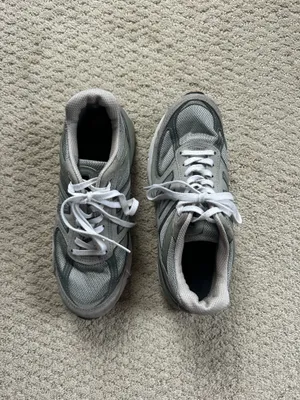 New Balance 990v5 Sneakers thumbnail 4