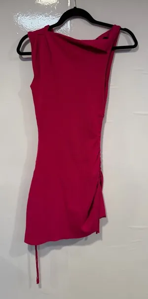 NWT White‎ Fox worth it knit mini dress in berry thumbnail 1