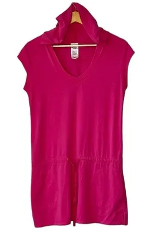 Patagonia Women's Fuchsia Hooded Sweatshirt thumbnail 1