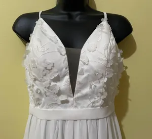 Embroidery chiffon Wedding Dress White thumbnail 3