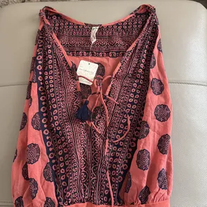 NWT Intimately Free People Soul of the‎ Sun Relaxed Bodysuit Peach Navy XS thumbnail 7