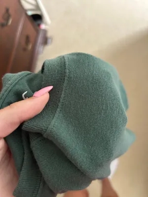 Hollister Baby Tee thumbnail 3