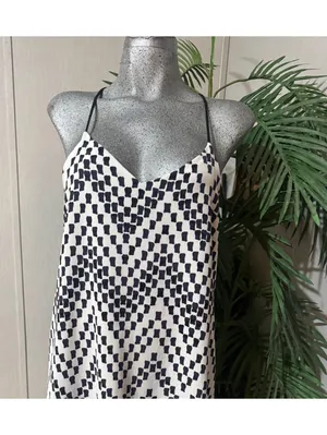 Le Lis Modern Casual Women's Dress Size Medium thumbnail 3