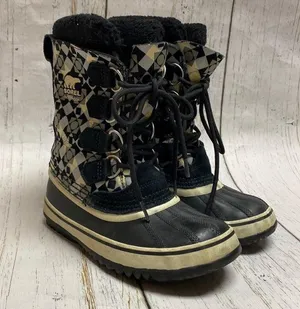 PAC Graphic Blue Waterproof Rubber Winter Boot Women's 5 thumbnail 1