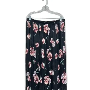 Sag Harbor Grunge 90s XL Sheer Black Floral Pleated Chiffon Pull On Midi Skirt thumbnail 2