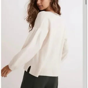 Madewell Wiltshire V-Neck Pullover Sweater in Cream Size Small thumbnail 2