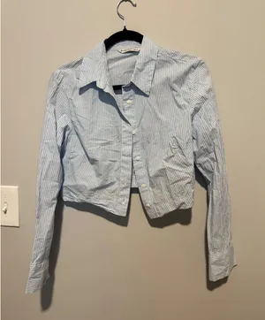 Stradivarius Women Blue White Striped Cropped Cotton Button Down Shirt Size M thumbnail 1