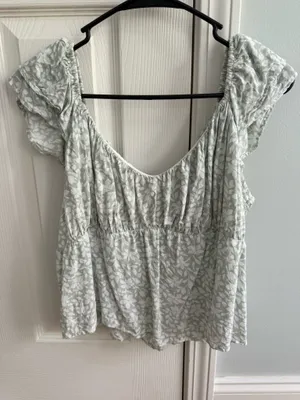 Abercrombie Top thumbnail 1