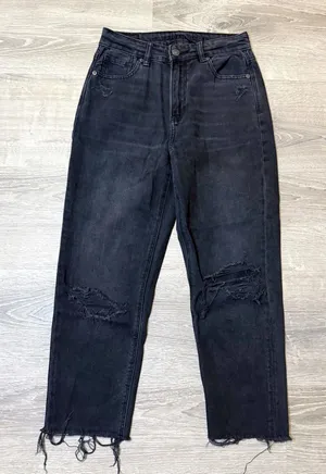 •AMERICAN EAGLE• MOM STRAIGHT JEANS thumbnail 1