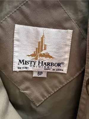 Misty Harbor Women’s Beige Cotton Blend Trench Coat. Size: 6P thumbnail 3