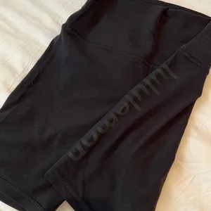 Lululemon black align biker shorts thumbnail 2