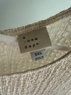 A New Day cream-colored, textured sleeveless tank top thumbnail 2
