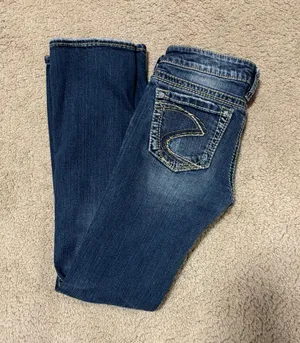 Jeans thumbnail 2