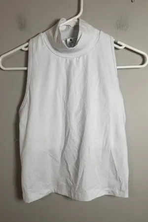 Yogalicious Heavenly Rib Ava Mock‎ Neck Tank White Sleeveless Racerback Small thumbnail 1