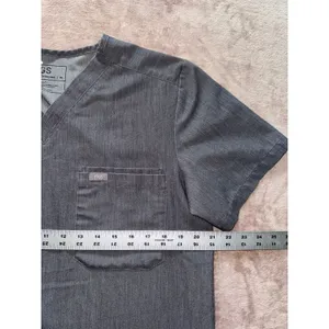 Figs Catarina Top‎ Women's Scrub V-neck Gray Size Medium thumbnail 6