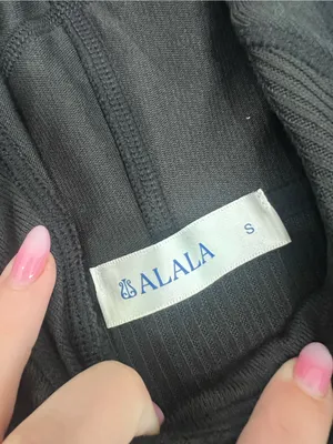 NEW ALALA Black Ribbed Hoodie Size Small thumbnail 3