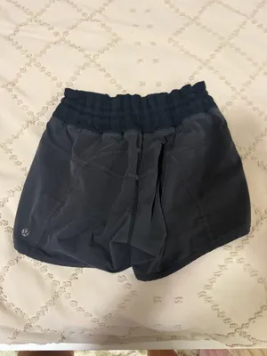 Lululemon Shorts thumbnail 2