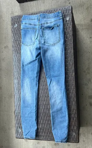 High-Rise Jeggings thumbnail 2