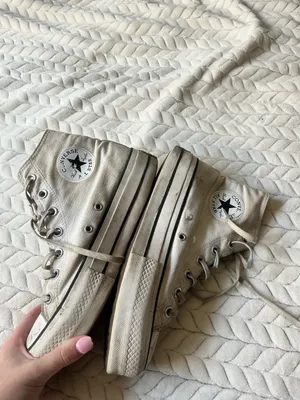 White High-Top Converse Platform Chuck Taylor thumbnail 2