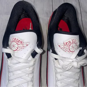 Nike Air Jordan 2 Retro Low "Chicago Twist" sneakers thumbnail 4