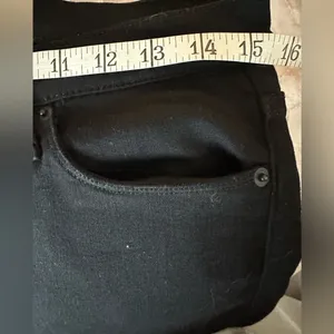 Hudson Jeans Nico Mid-Rise Super Skinny in Black Black thumbnail 10