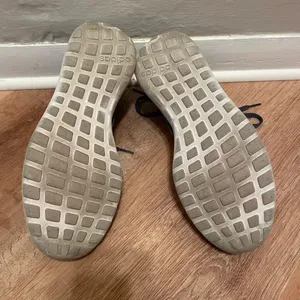 Adidas Sneakers thumbnail 4