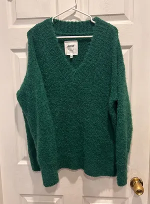 Aerie Womens Forest Green Oversized Boucle V-Neck‎ Sweater M Fuzzy Wool Blend thumbnail 1