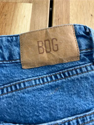 BDG Urban Outfitters Laine Jeans W28 L32 Straight Leg Light Wash thumbnail 7