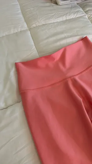 Alo All Coral Leggings thumbnail 3