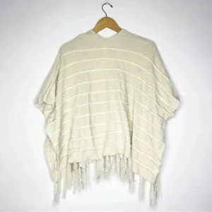Anthropologie Akemi + Kin One Size Chenille Knit Open Front Poncho Cardigan thumbnail 7