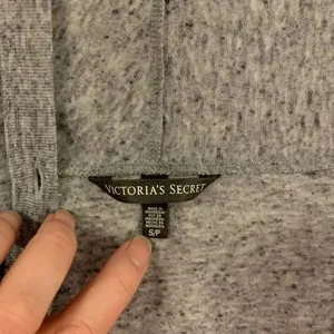 Victoria’s Secret lightweight cardigan. Size: SP. Soft. thumbnail 5