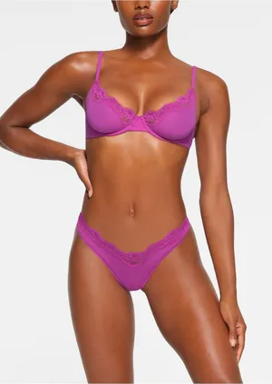 SKIMS Fits Everybody Lace Underwire Bra in Lollipop Size 40C NEW thumbnail 1