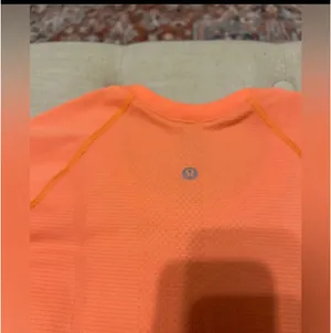 Lululemon Swiftly Tech Short Sleeve 2.0 thumbnail 5