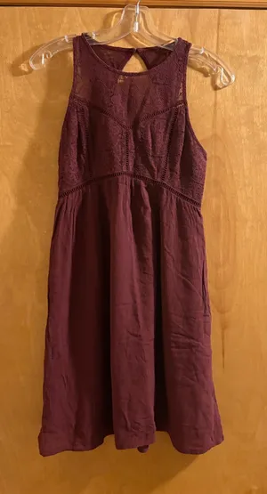 Abercrombie & Fitch Maroon Sweetheart Neckline Lace Dress thumbnail 1