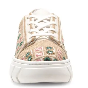 FREE PEOPLE Catch Me If You Can Crochet Sneaker, Size 39 Right Shoe ONLY No Mate thumbnail 6