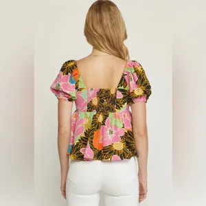 Entro Women’s Vivian V-Neck Bubble Sleeve Top Medium Floral NWT thumbnail 2
