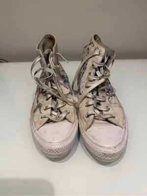 Converse White and Blue Mermaid Print Shoes Size 7.5 thumbnail 2