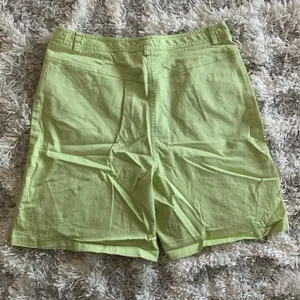 Vintage Slime Green High Waisted Denim Mom Shorts Stretchy Jean Shorts thumbnail 4