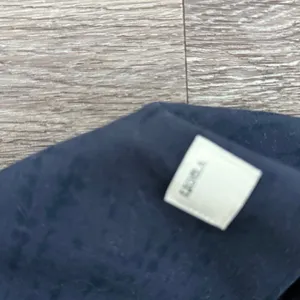 Vuori Dark Navy Leggings Small Printed Capri thumbnail 4